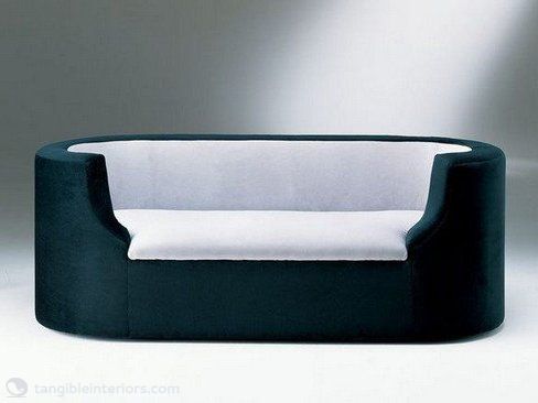Sofa in white leather
