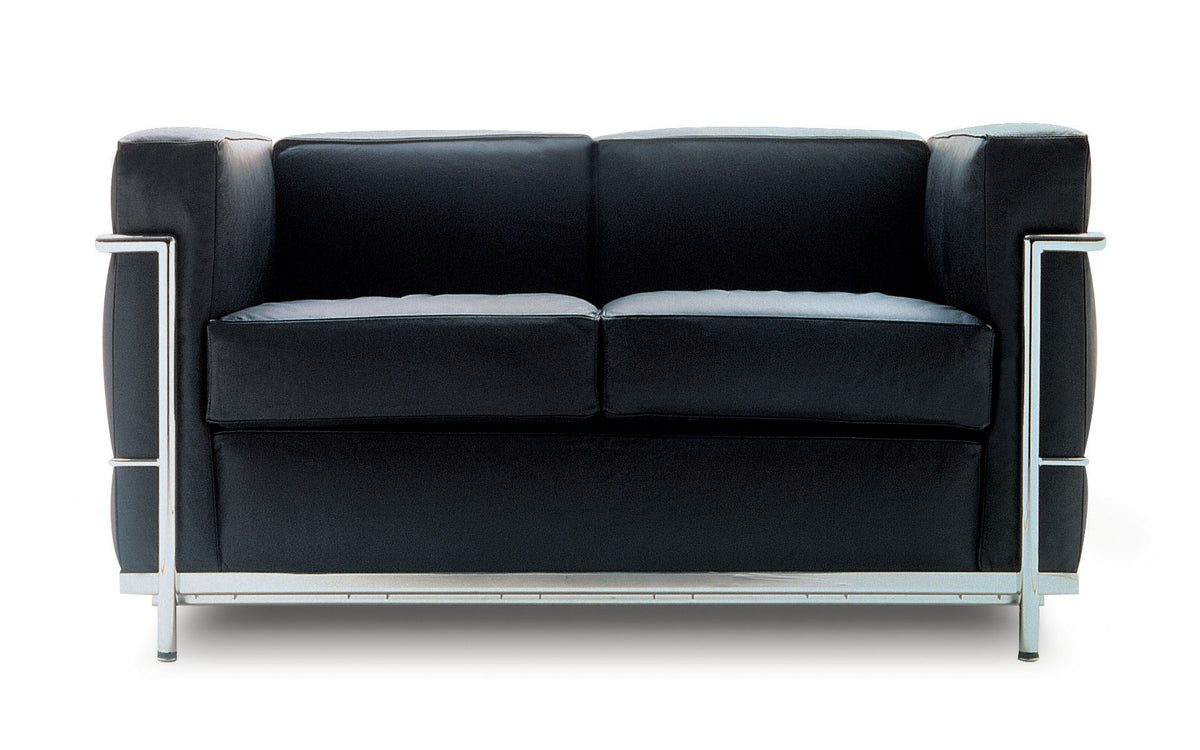 Leather Sofa 39 by Le Corbusier