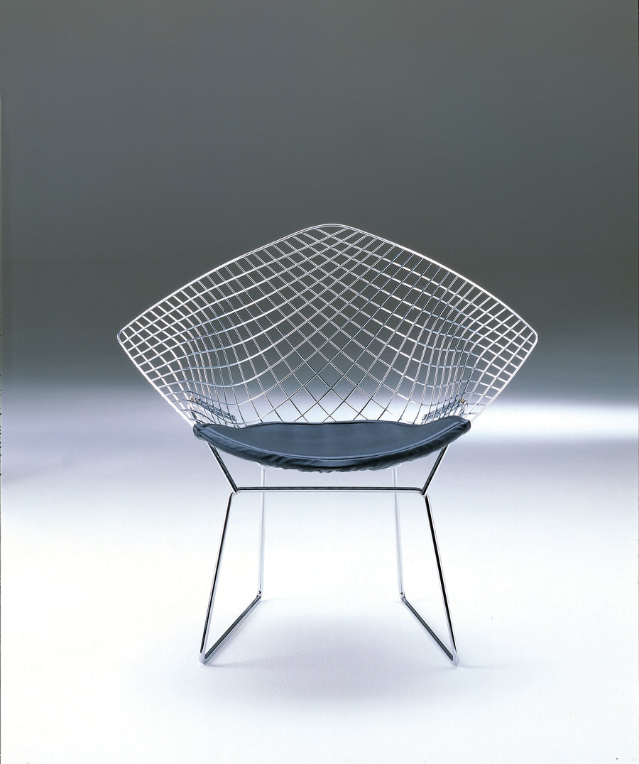 Diamond Chair by Harry Bertoia