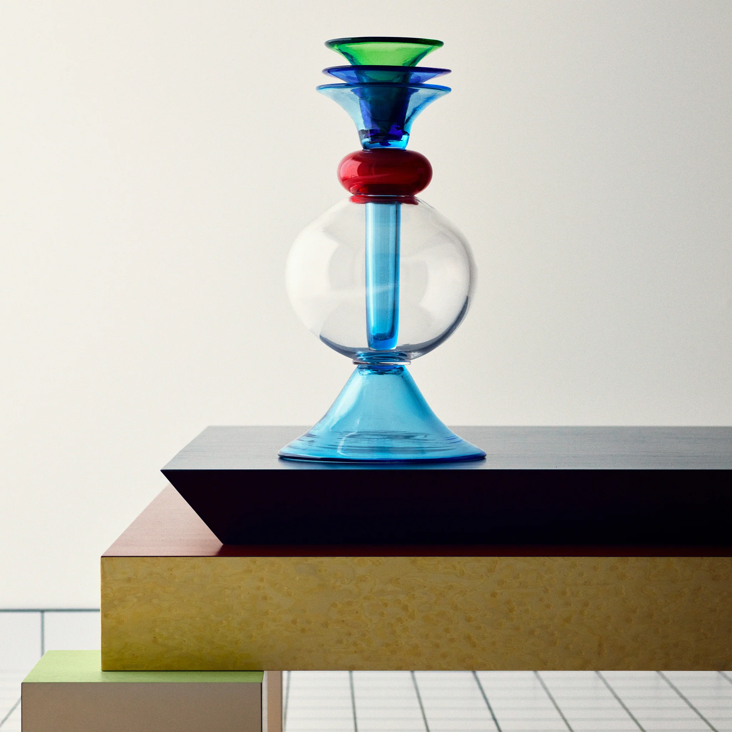 Alpha Centauri | Vase by Marco Zanini for MEMPHIS Srl